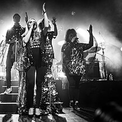 Clean Bandit
