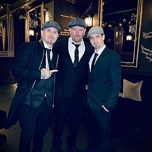 East 17